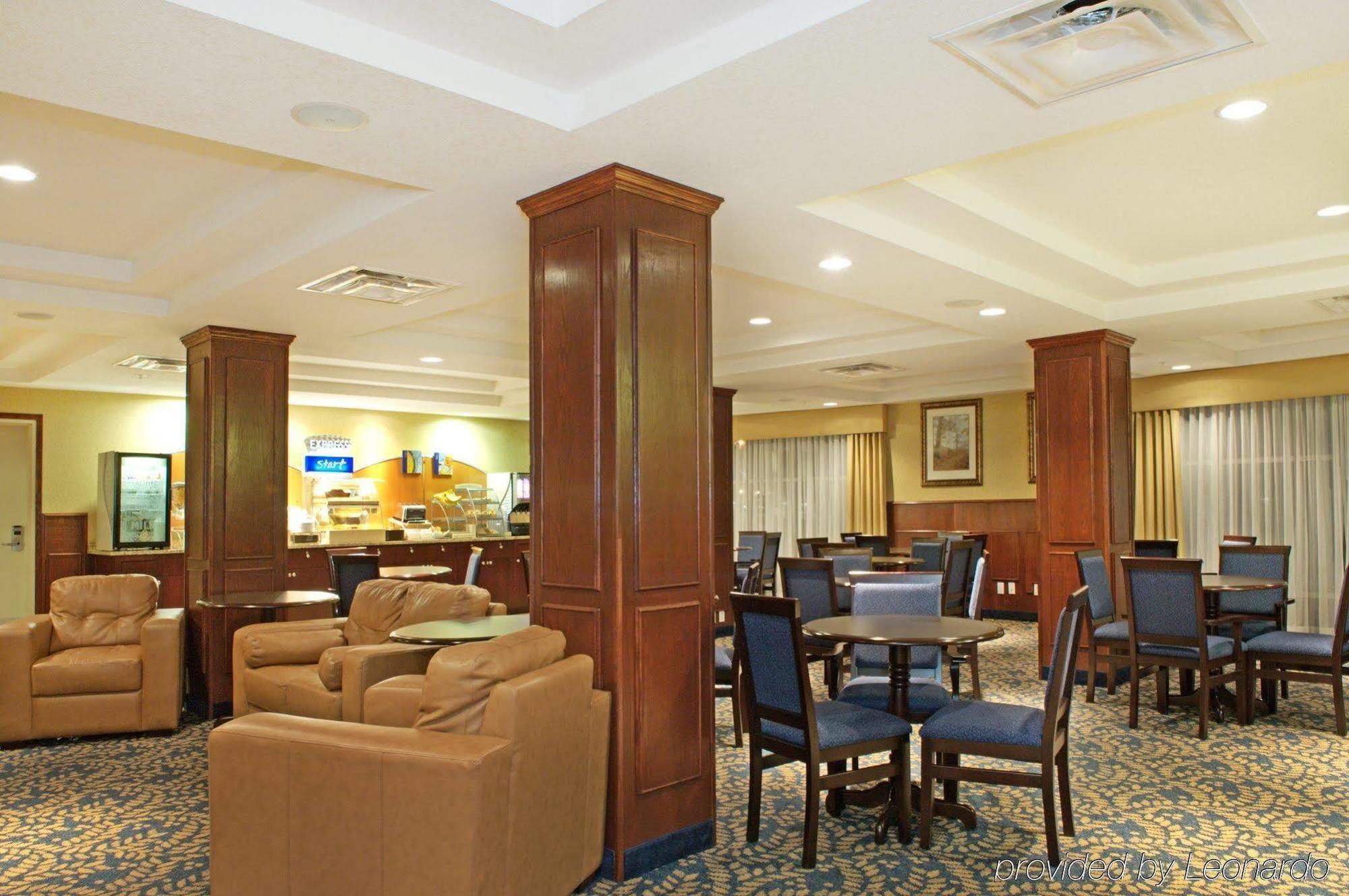 Holiday Inn Express Hotel & Suites Edson By Ihg Restoran foto